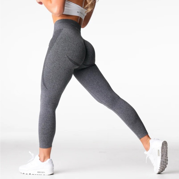 NVGTN | Black Speckled Mid Rise Contour Seamless Leggings - Picture 3 of 6